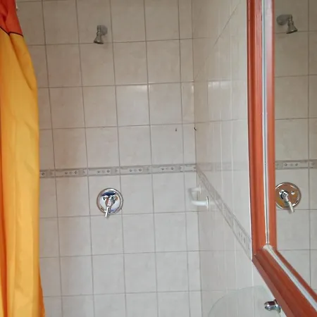 Santos Etterem Es Panzio Bed & Breakfast *